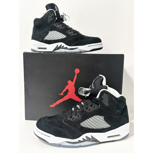 Ni - ke AIR JORDAN 5 RETRO 'Oreo' 2013 - MEN SIZE 9 - Discolored Soles - BNIB 136027 035