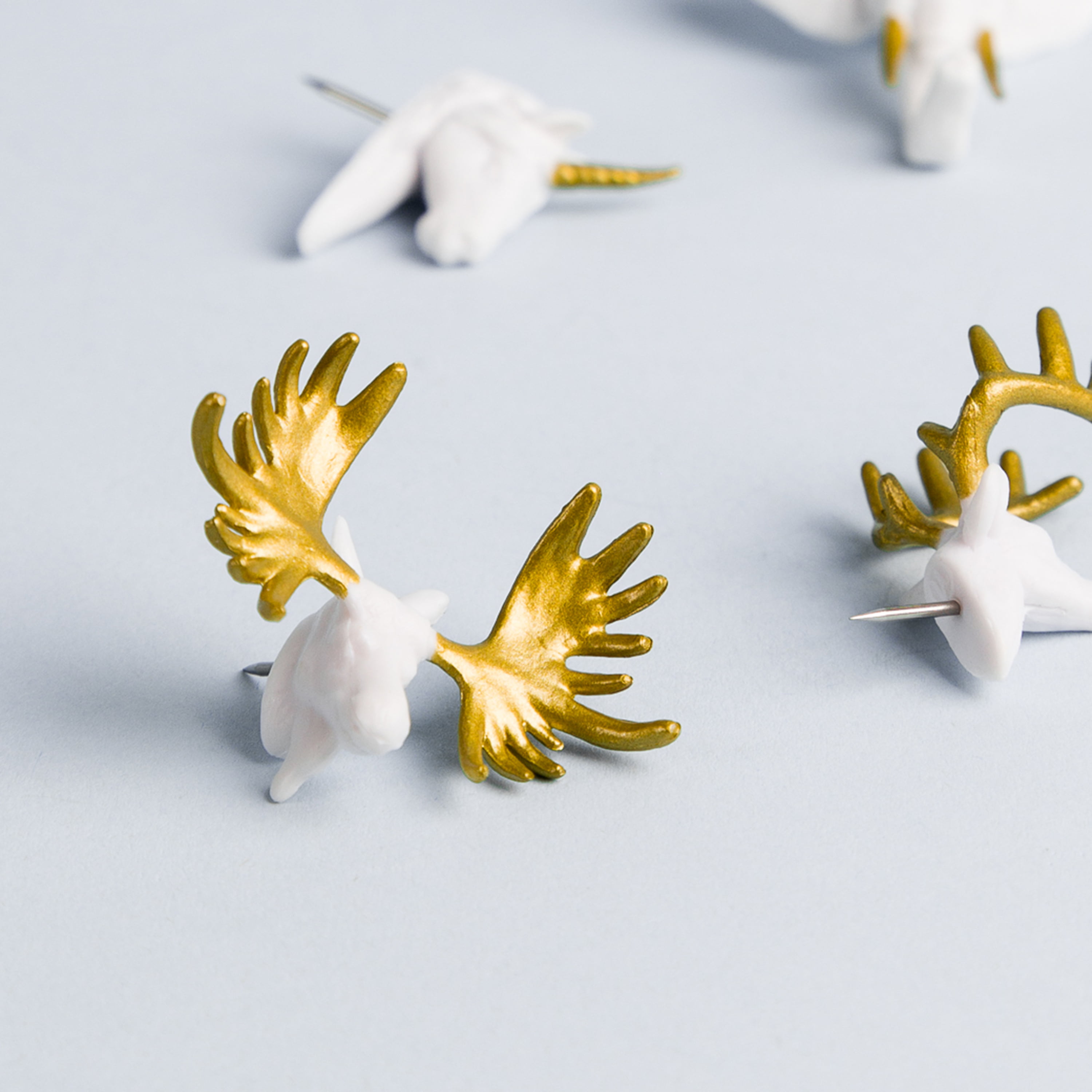 New White & Gold Pack of 6 099U0624 Animal Head Push Pins by U Brands 