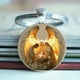 thumbnail image 4 of Llavero con temática de Jesús, colgante de llavero de metal con diseño religioso, ideal para regalo de Navidad y festividades, duradero e impermeable para uso diario y decoración., 4 of 5