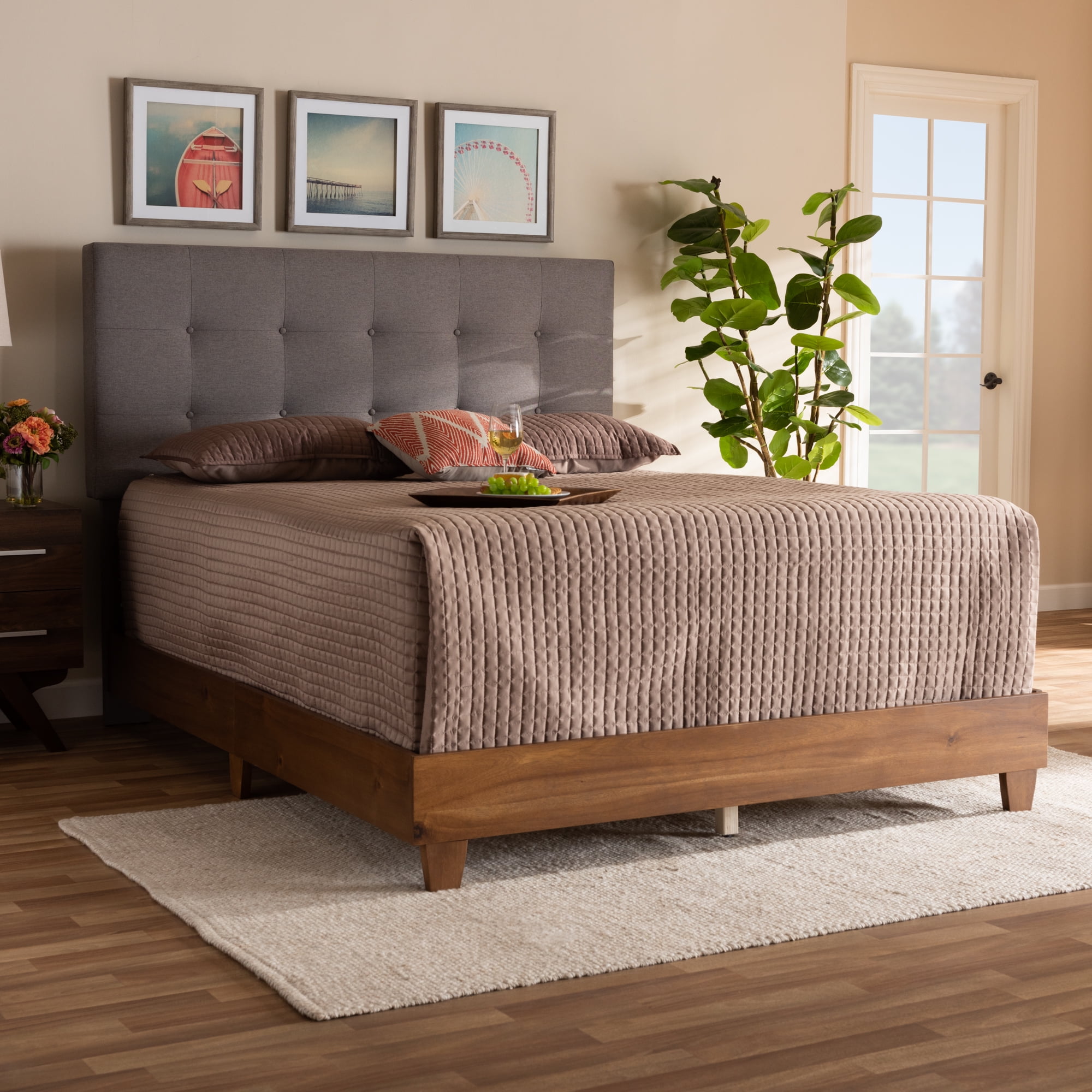 Baxton Studio Taida Mid-Century Modern Grey Fabric Upholstered Walnut