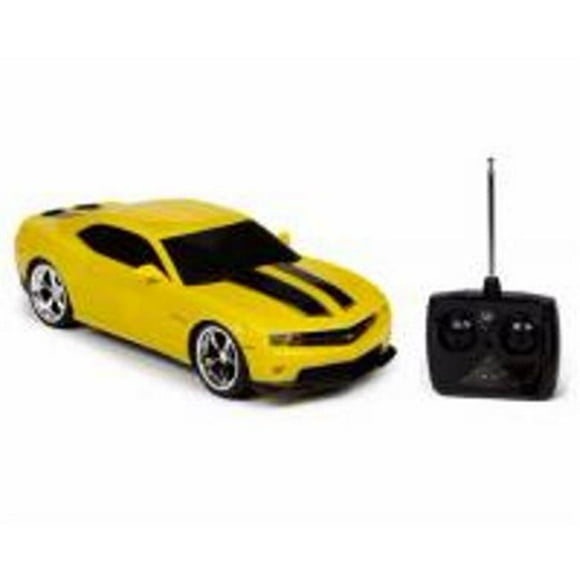 NetJett NC25926 1 by 18 Scale R-C Chevrolet Camaro RS SS Yellow with Black Stripes Radio Remote Control Model Car