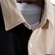 thumbnail image 3 of Camisas s Para Hombre Manga Larga Camisa de manga corta con solapa juvenil de patchwork para hombre Camisa de manga corta a rayas con solapa de pana (Khaki, 3XL), 3 of 7