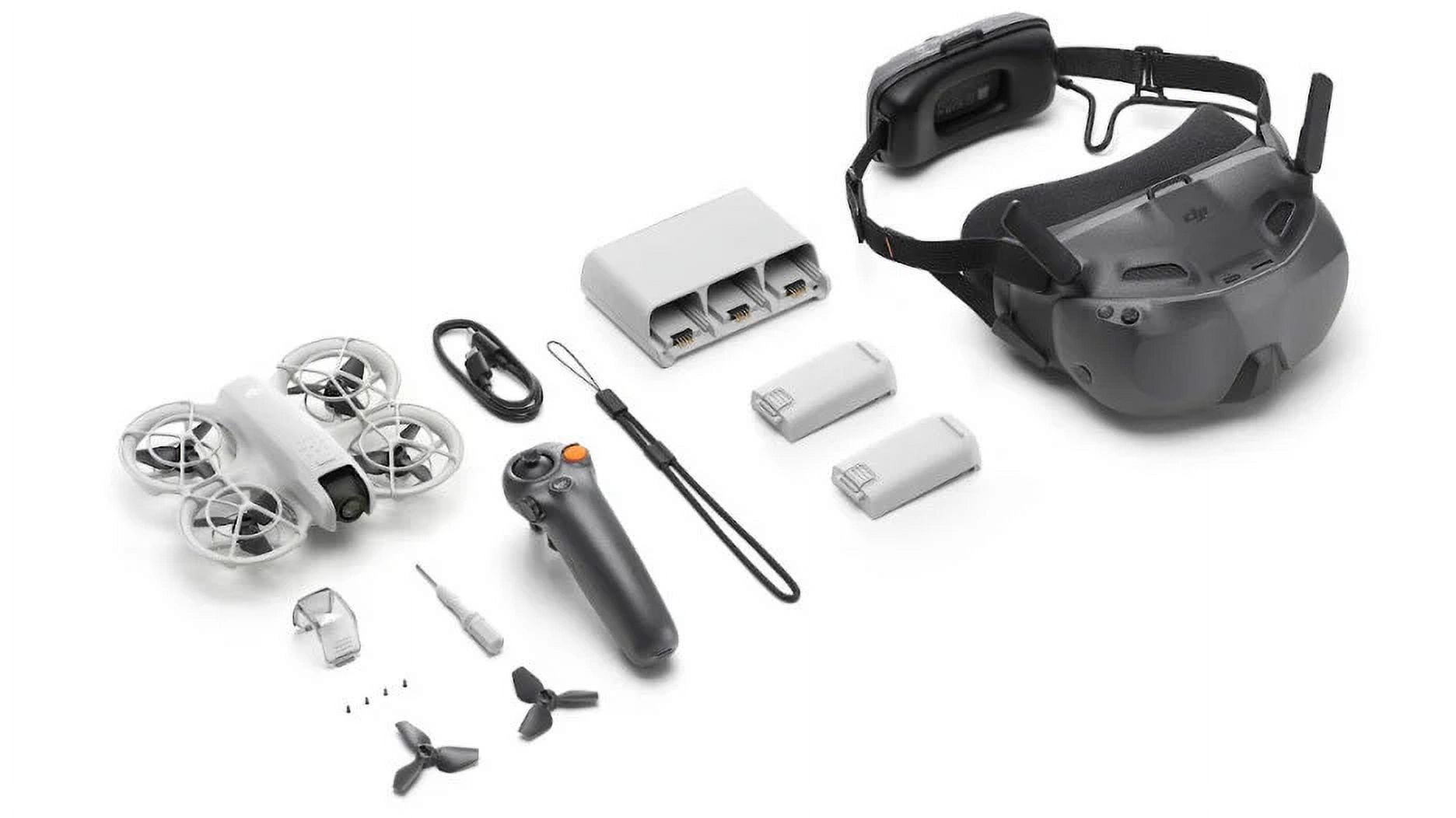 DJI Neo Motion Fly More Combo