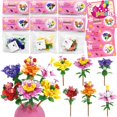 thumbnail image 1 of Tarjetas de San Valentín con forma de ramo de bloques de construcción, 24 paquetes para niños, 1 of 5