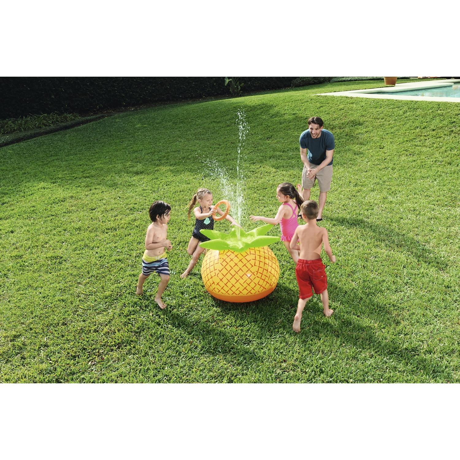 H2OGO! Pineapple Blast Outdoor Sprinkler by BESTWAY HONG KONG INTERNATIONAL LIMITED