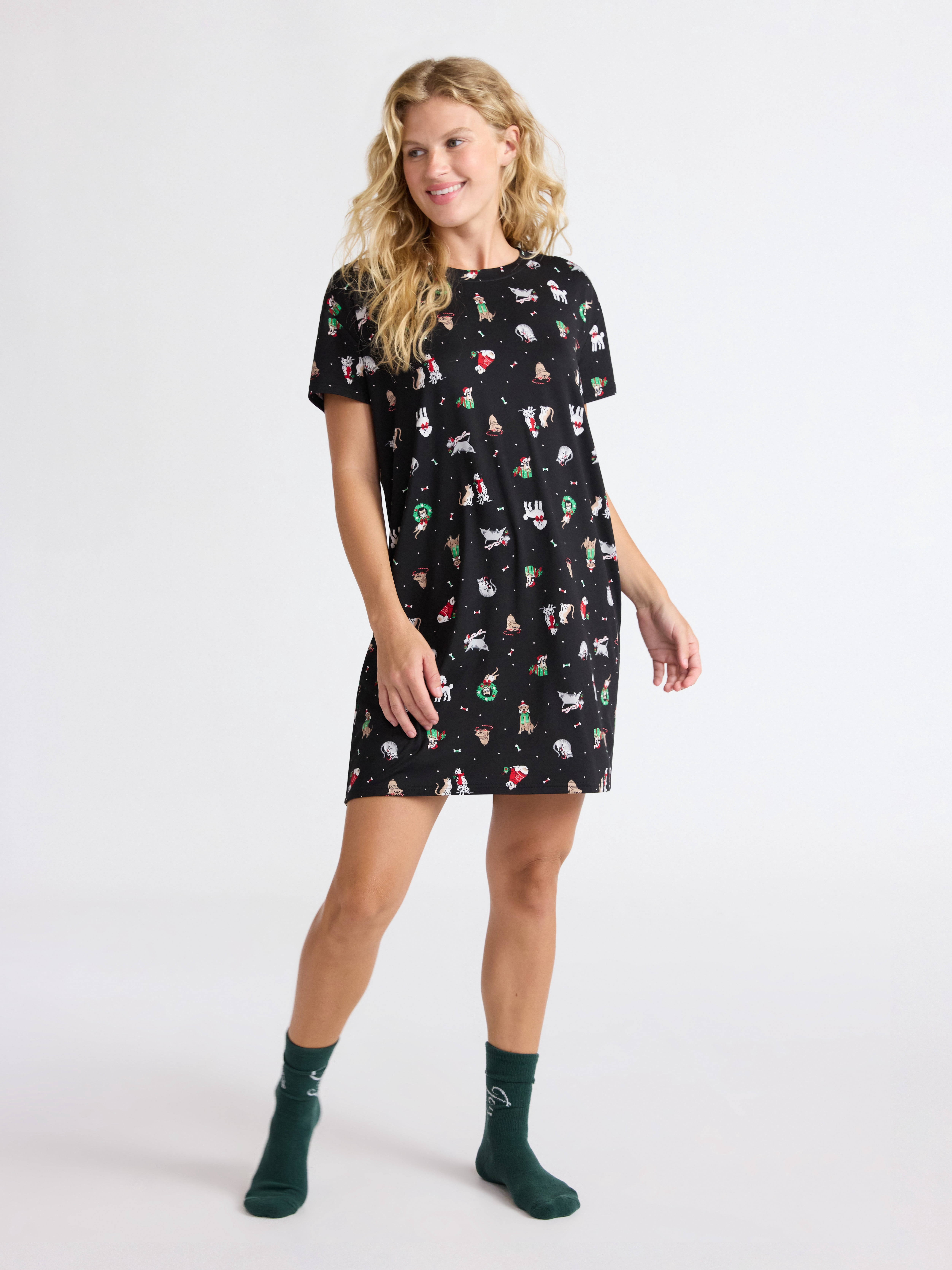 Joyspun Women's Dreamy Soft Collection Sleepshirt with Short Sleeves, Sizes S/M-2X/3X