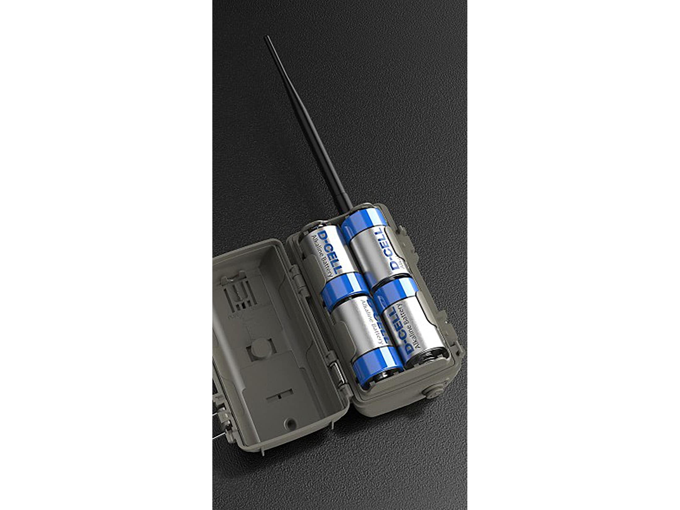 Cuddeback CuddeLink Zoom IR Trail Camera, High-Definition, 850nm IR LEDs, LTE Network, High Gain Antenna (LLZ-5A)