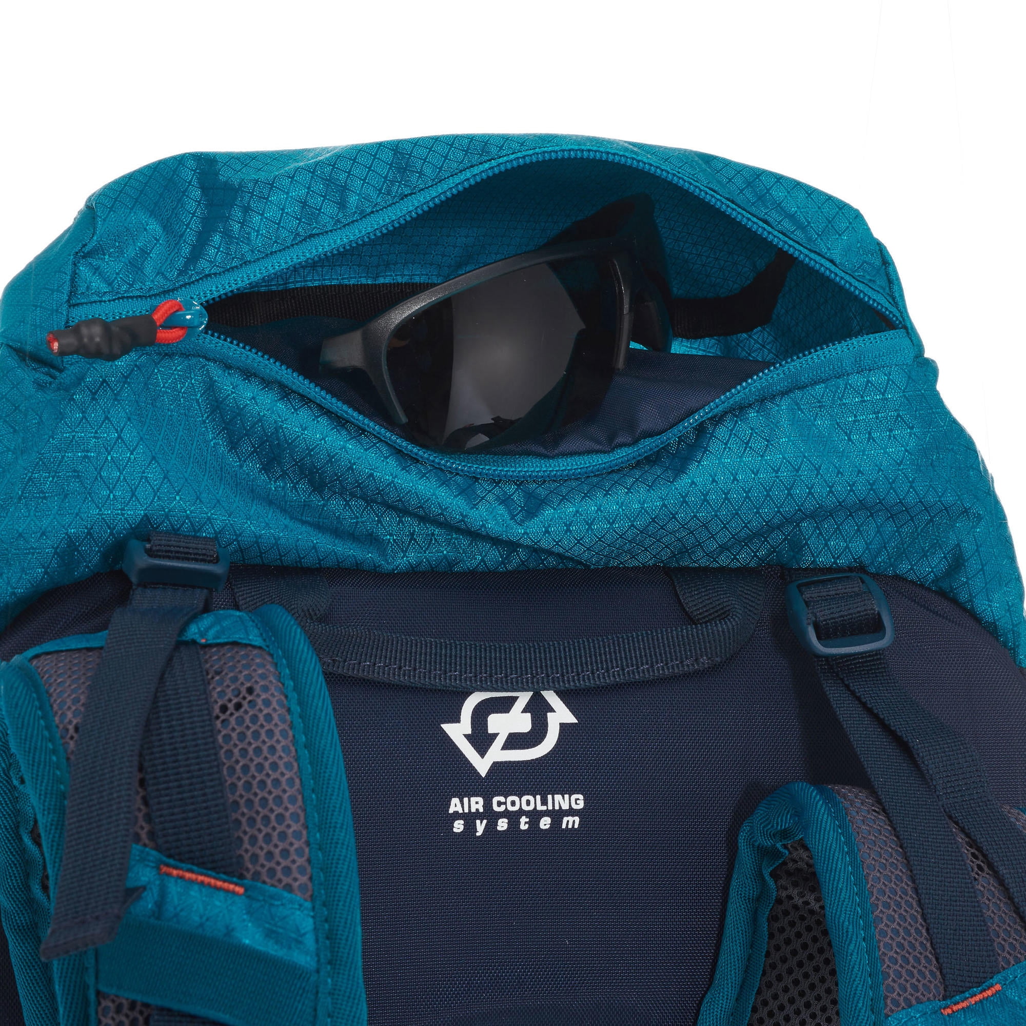 Quechua MH500, 30 L Hiking Backpack 