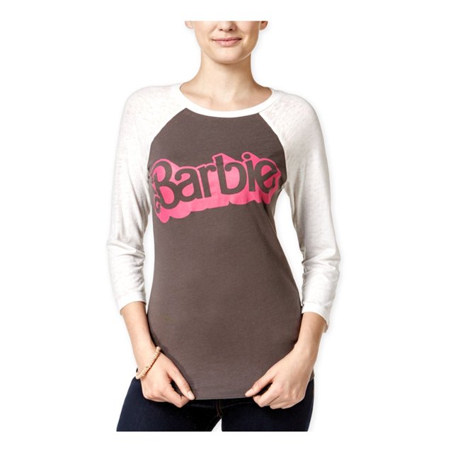 Camiseta gráfica Mighty Fine Barbie Raglan para mujer negro extragrande