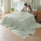 thumbnail image 5 of Manta tipo gofre de algodón refrescante Bedsure King, 305 x 244 cm, color salvia, 5 of 8