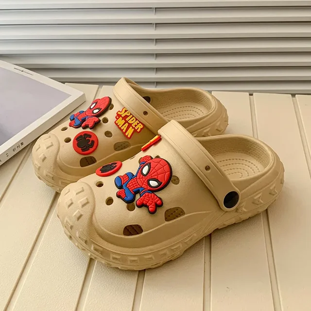 Zapatos de dibujos animados de Marvel para primavera y verano, zapatillas informales antideslizantes con agujeros de Color sólido, novedad de 2024