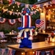 thumbnail image 1 of Figura de gnomo sin rostro con sombrero a rayas para el Día de la Independencia: decoración patriótica para el hogar, fiestas y mesas., 1 of 6