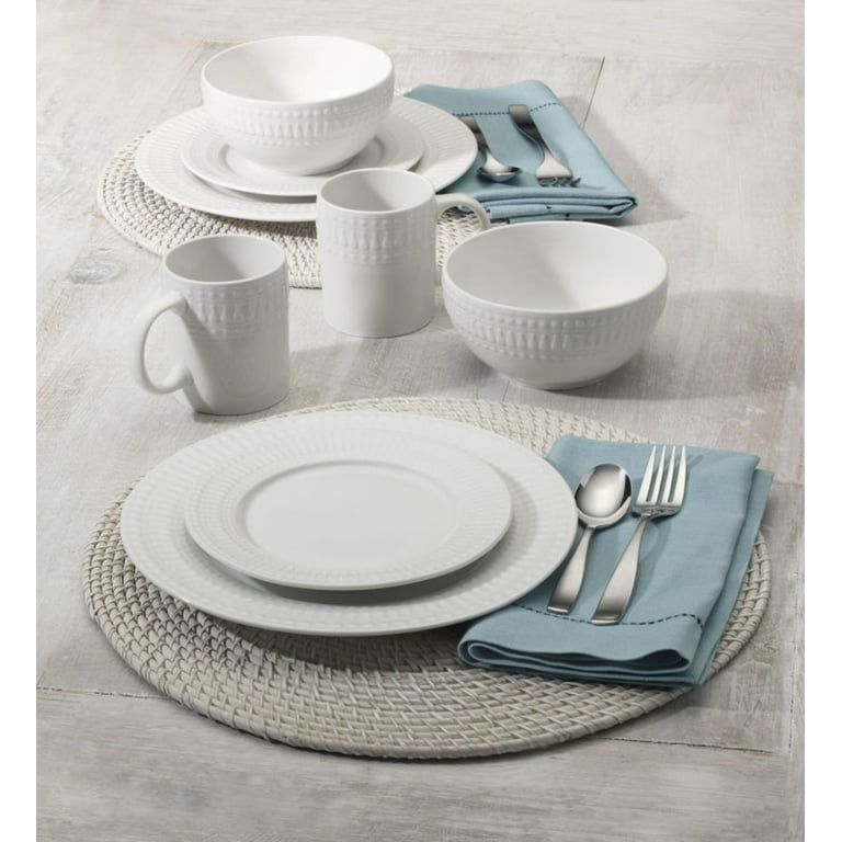Pfaltzgraff® Cassandra Porcelain 16-Piece Dinnerware Set