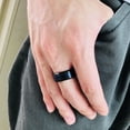 thumbnail image 3 of Anillos de hombre joyería de moda anillo de hombre de acero de titanio ranura entre acero inoxidable azul, 3 of 6