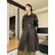 thumbnail image 3 of Abrigo de piel de oveja negra auténtica para mujer, tendencia otoño invierno 2024, chaqueta de piel auténtica larga y ajustada de alta gama con cinturón, 3 of 4