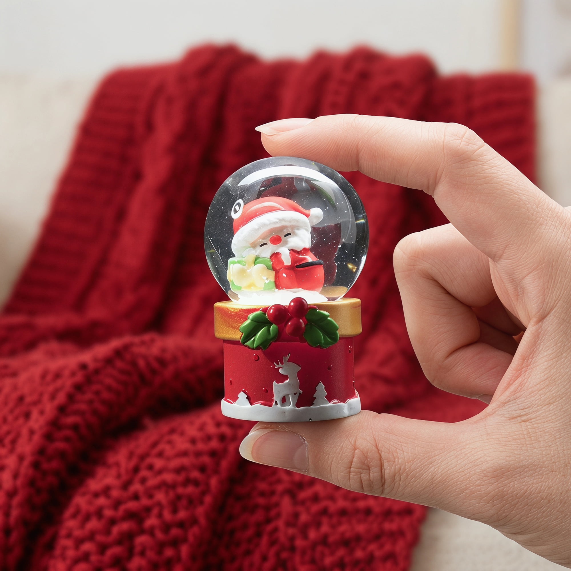 Unique Bargains Light Up Crystal Ball LED Glitter Snow Globe Red C 1.8" x 1.8" x 2.7"