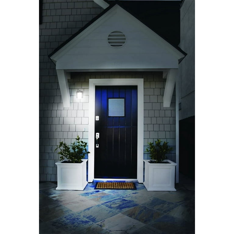 HALO All-PRO Outdoor LED Security Light - Bronze Dusk To Dawn Entry & Patio Lighting