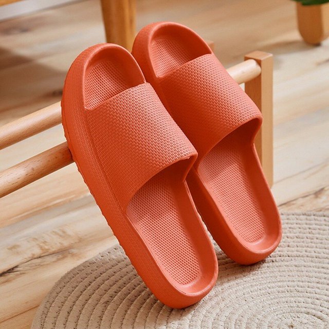 Zapatillas de casa antideslizantes, chanclas para mujer, sandalias de moda para mujer, suela blanda de EVA, toboganes para interiores, plataforma gruesa, zapatilla Simple en la nube Tan Jianjun unisex