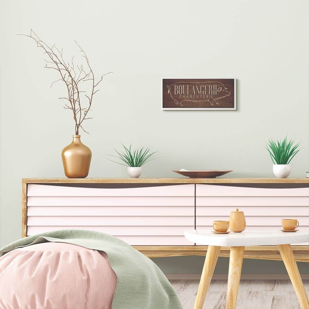 Stupell Industries Pig Animal Kitchen Dining Room Wood Textured Word Design Wall Plaque Art by Stephanie Workman Marrott