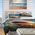 thumbnail image 4 of Designart 'Colored Ocean Waves Falling Down' Coastal Duvet Cover Set, 4 of 4
