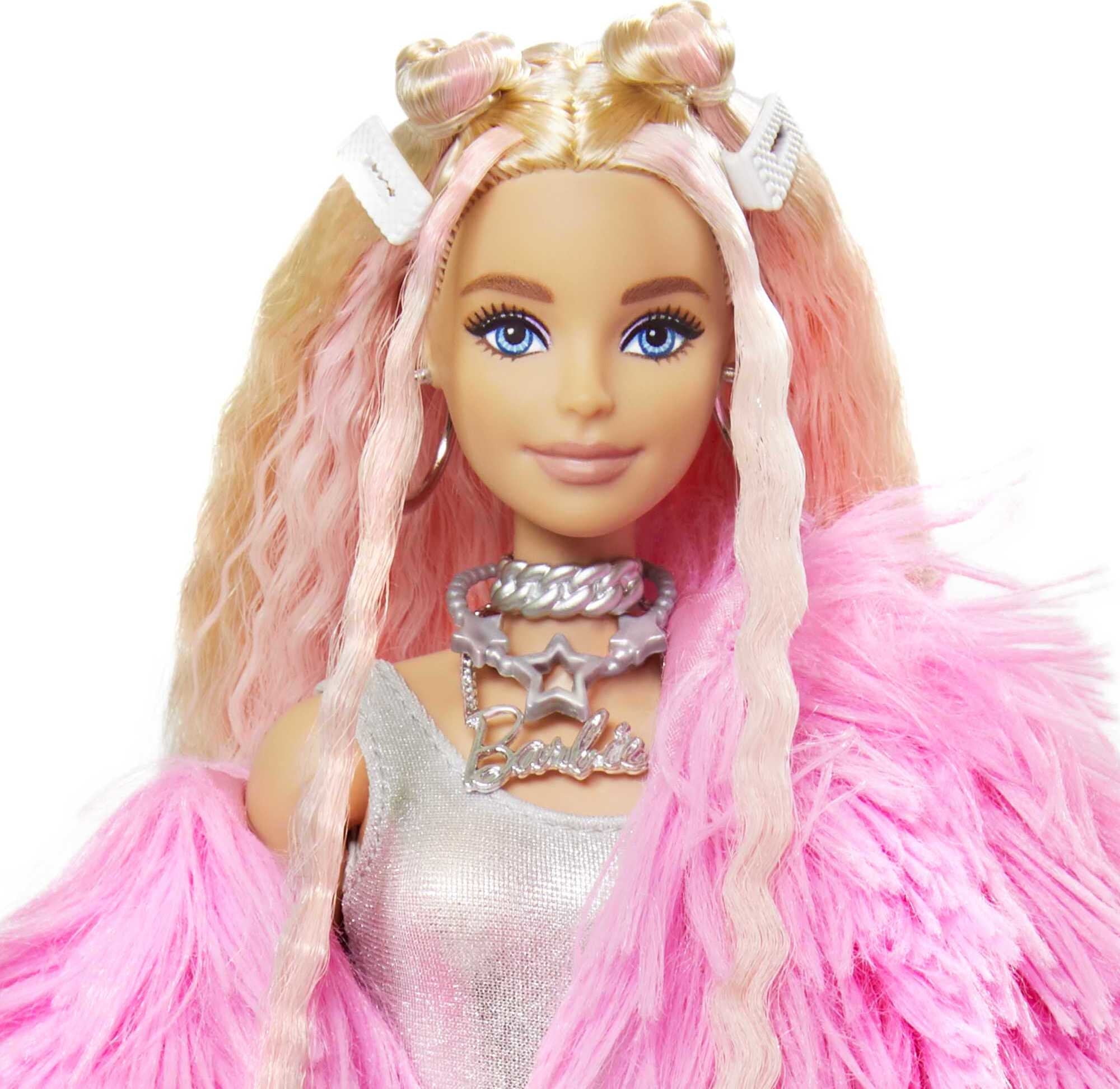 Barbie Extra Fashion Doll with Crimped Hair in Fluffy Pink Coat with  Accessories & Pet 