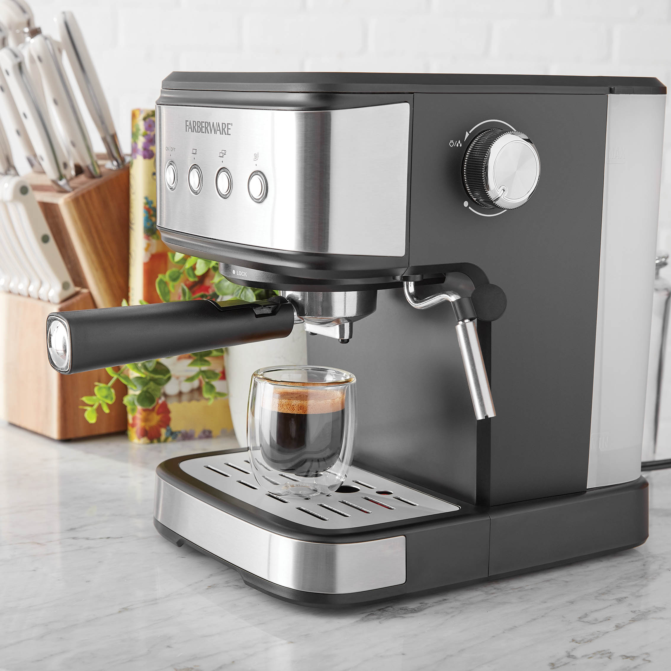 Farberware 20-Bar Espresso Maker, 1.5 Liter Capacity - image 3 of 8