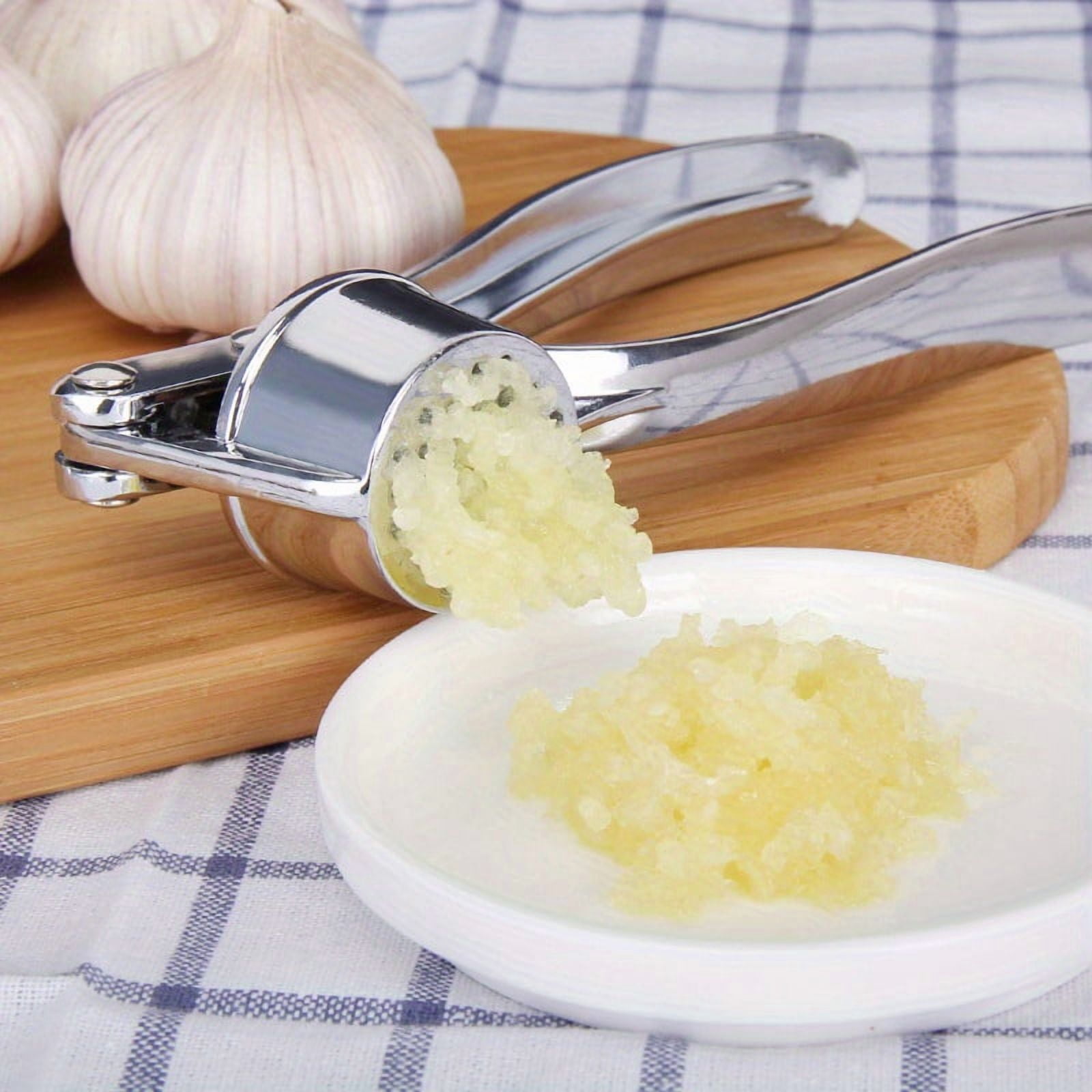 Professional Stainless Steel Garlic Press, Heavy Duty Mincer for Ginger & Nuts, Effortless to Squeeze, Easy Clean Design
