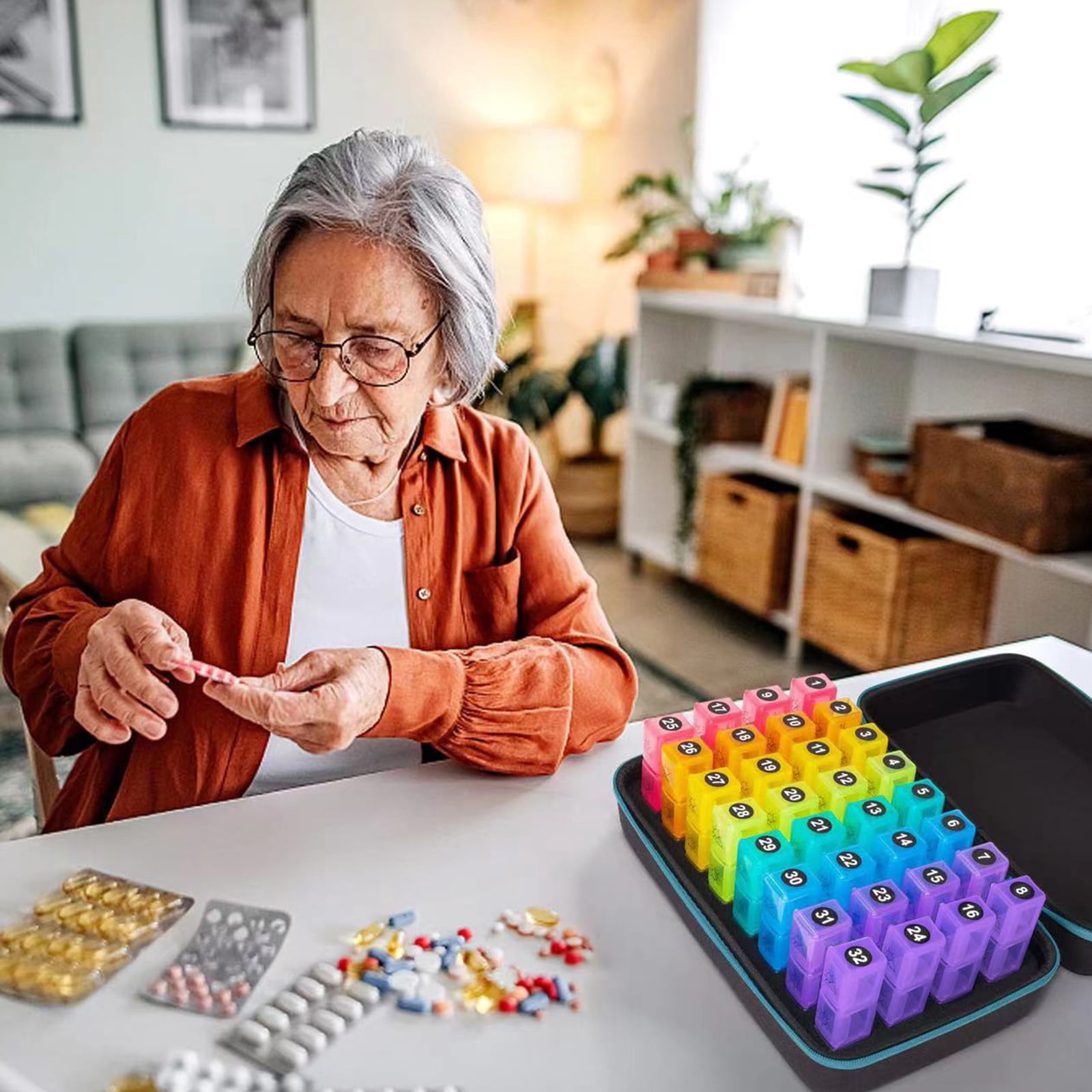 Monthly Pill Organizer 3 Times a Day,32 Daily Compartments & Portable 7-Day Travel Medicine Organizing Bag with Weekly Pill Bag 3 Times a Day