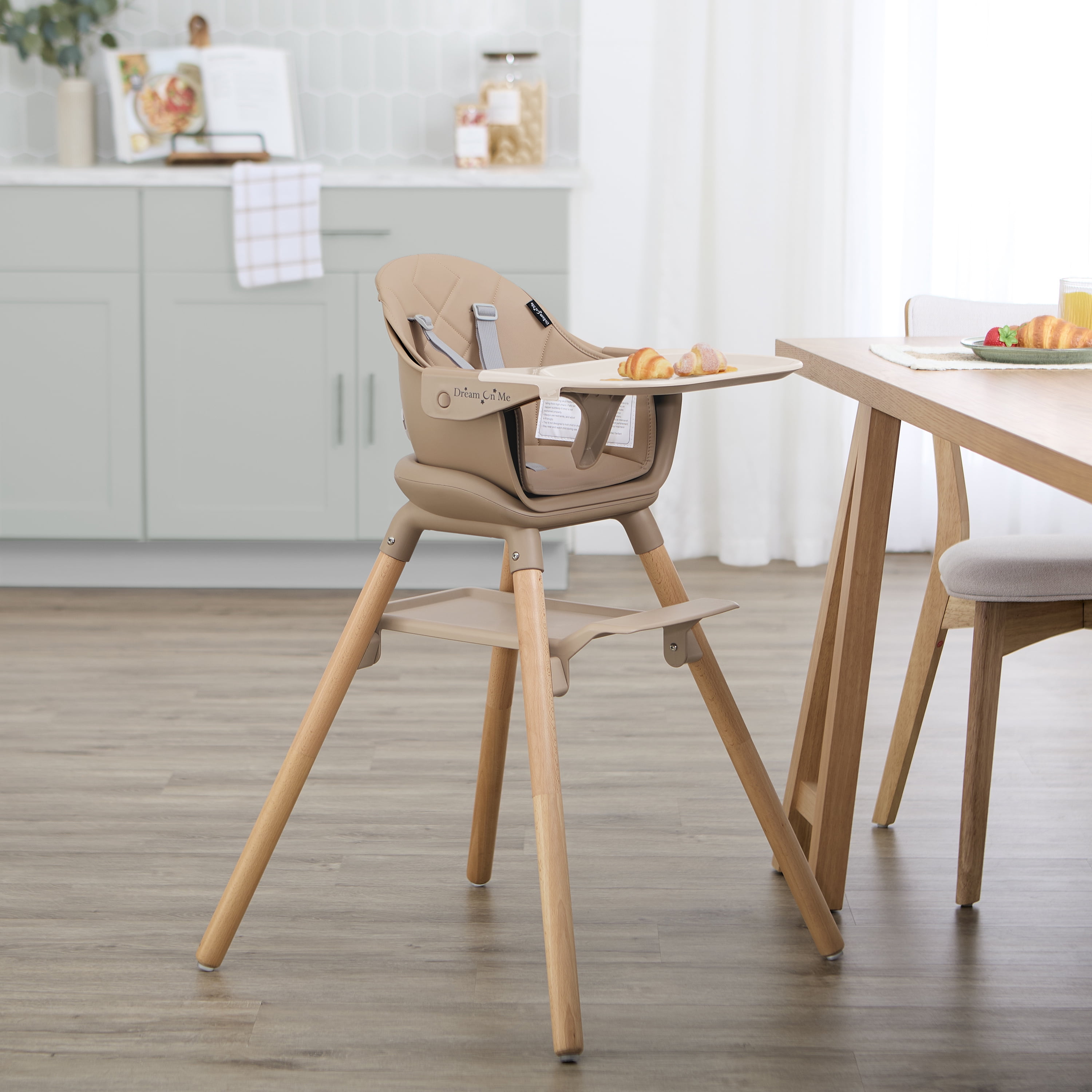 Dream On Me Nibble Nest 3-in-1 Highchair, Beige