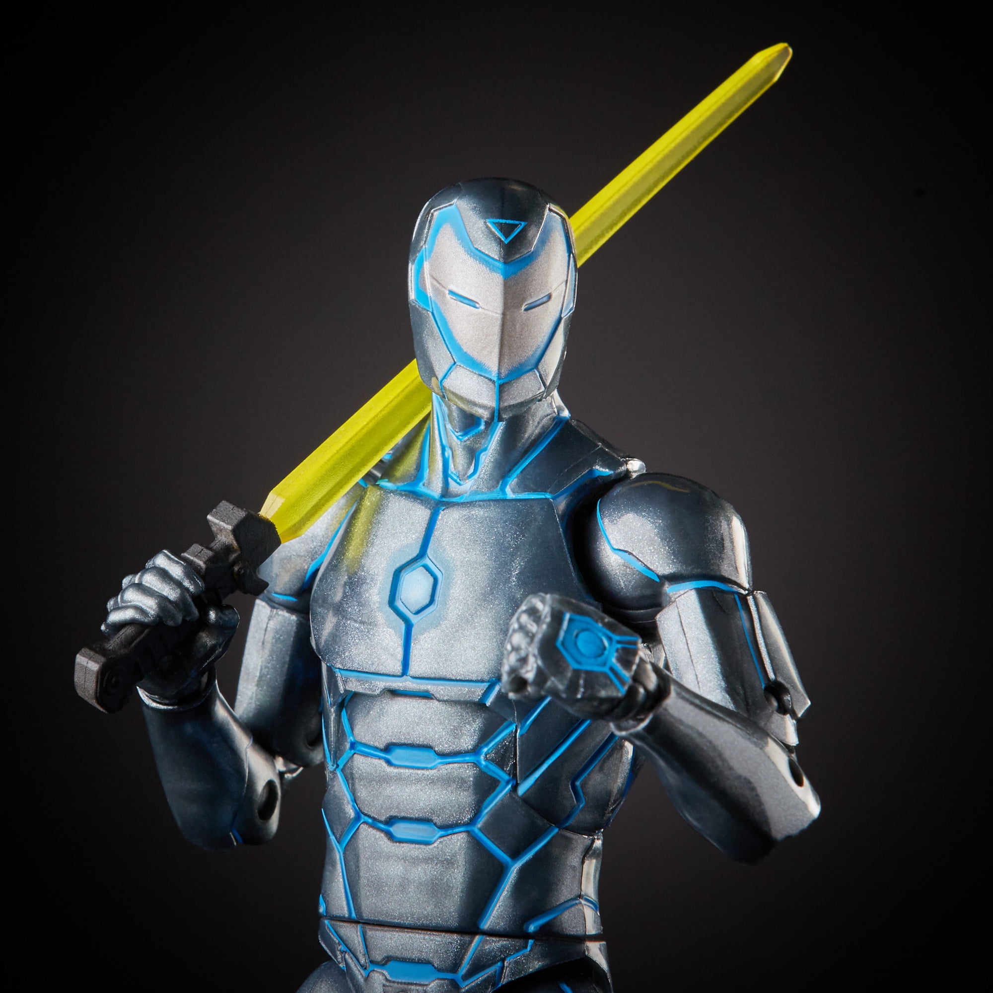Hasbro Marvel Legends Series 6-inch Collectible Action Figure Iron Man Toy