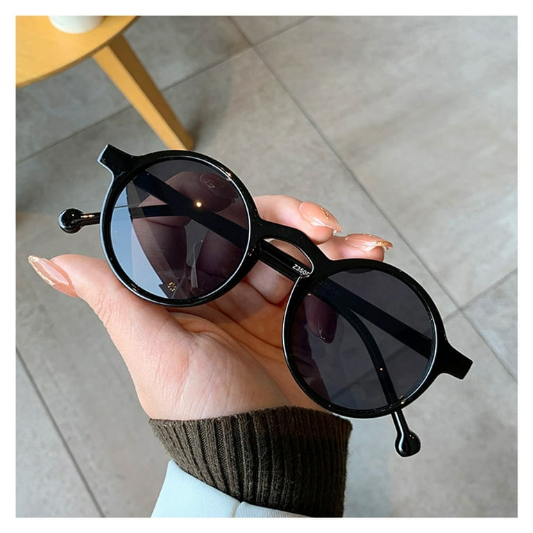 Korean Style Hippy Sunglasses Delicate Small Frame Design Durable  Sunglasses for Dress Up Themed Party Supplies Bright Black Gray