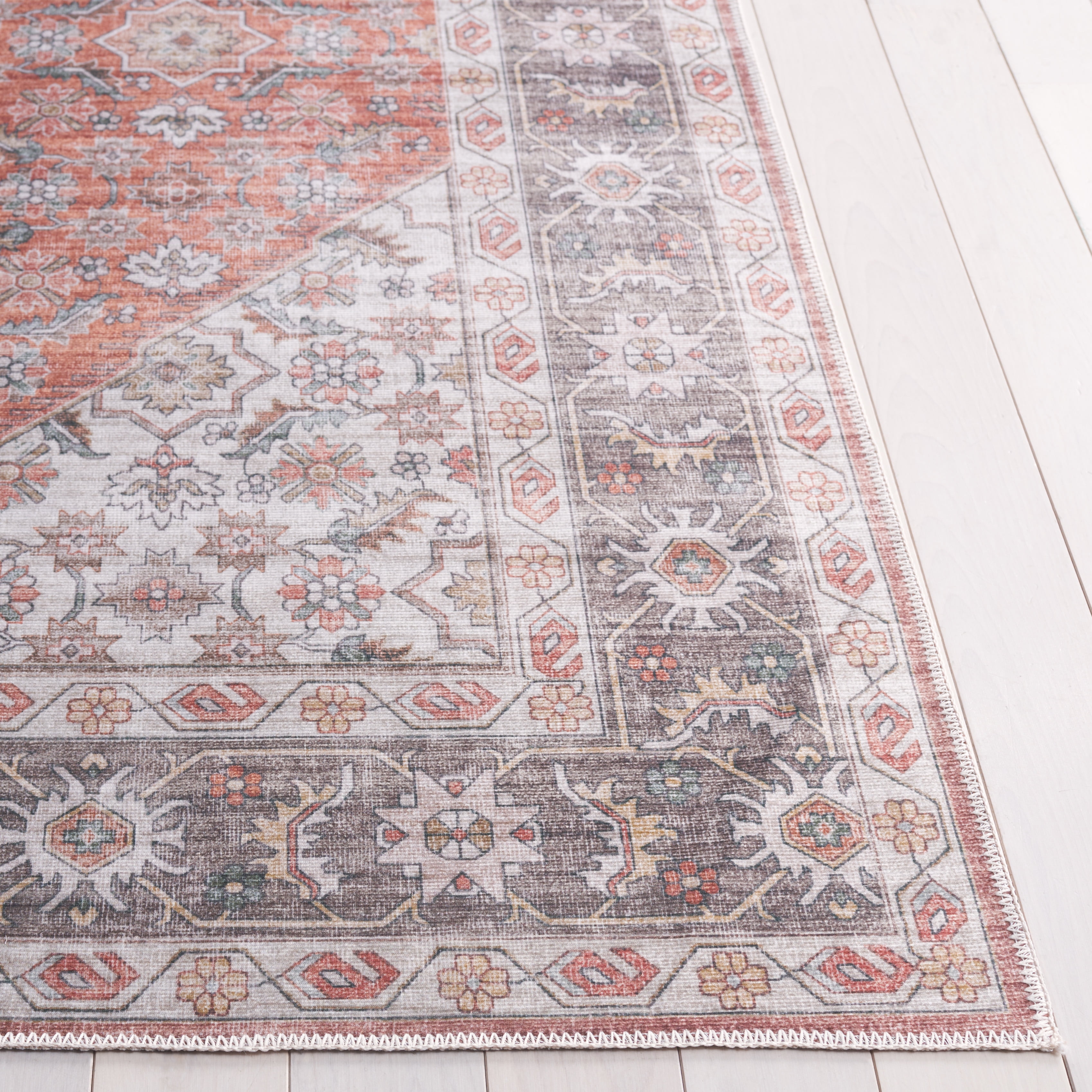 Safavieh Arizona 8'-0" x 10'-0" Polyester Power Loomed Rug in Rust / Olive