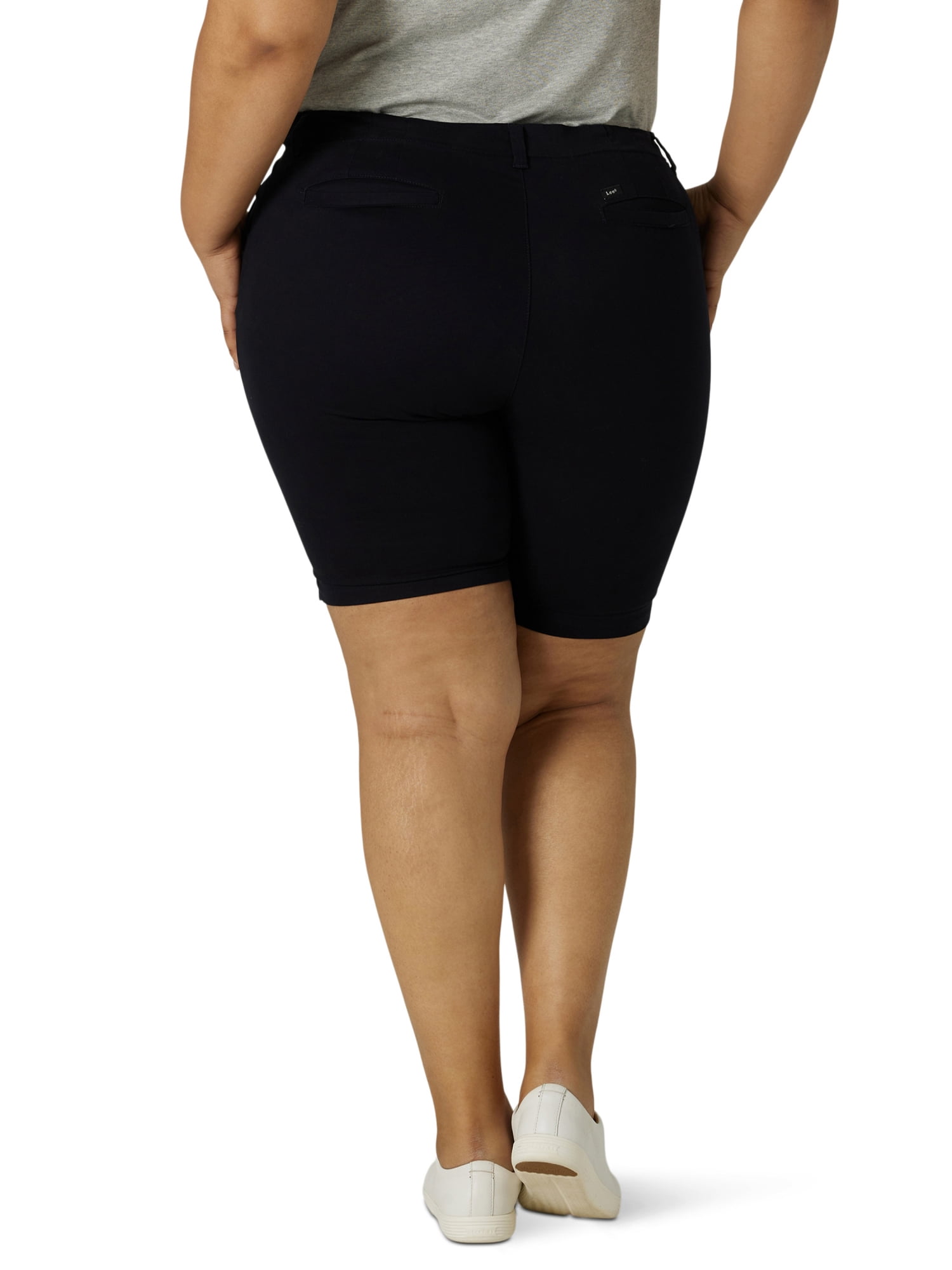 Lee Women's Plus Size 9" Chino Bermuda Shorts