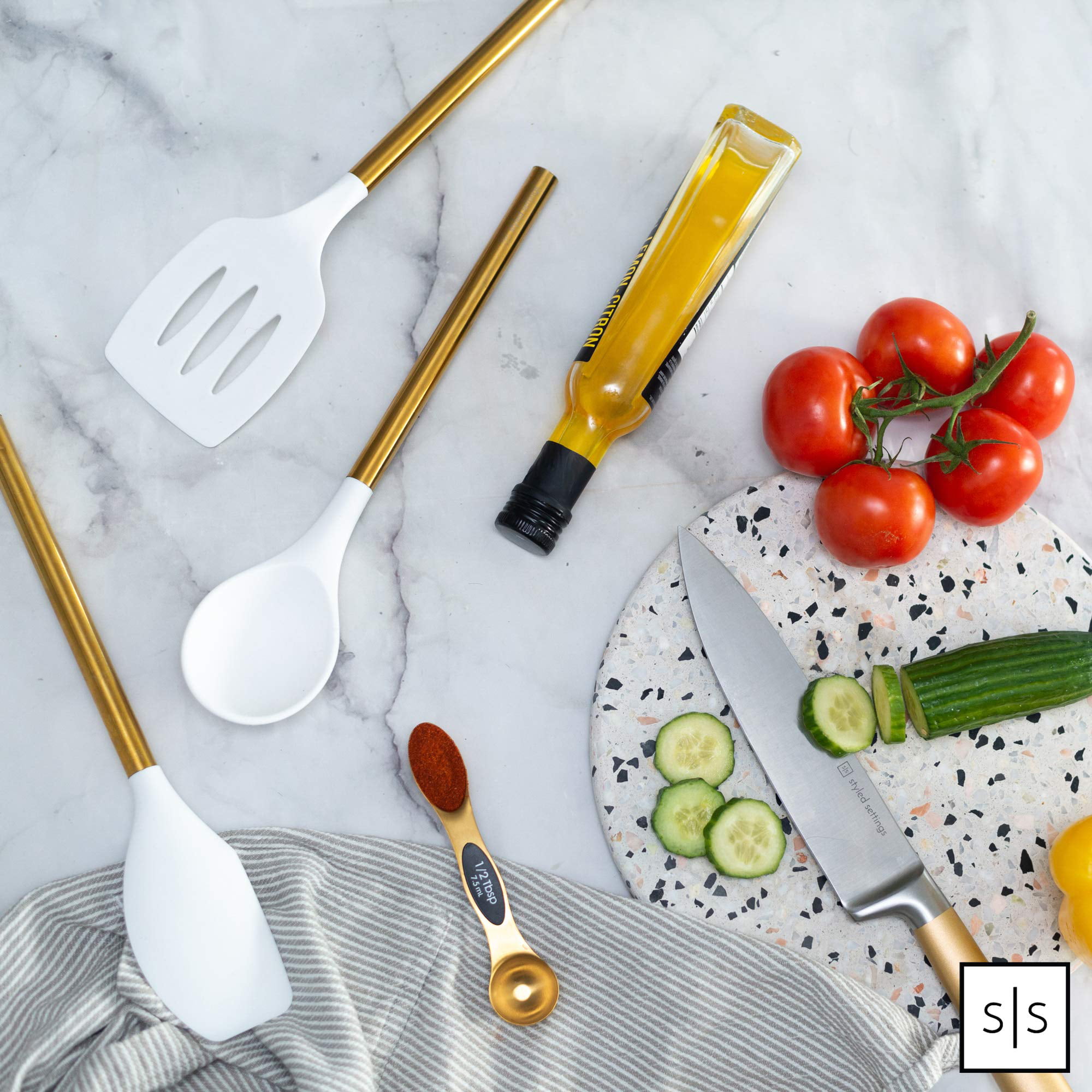  STYLED SETTINGS White Silicone and Gold Kitchen Utensils Set  for Modern Cooking and Serving, Stainless Steel Gold Cooking Utensils and  Gold Serving Utensils- Luxe White and Gold Kitchen Accessories : Health