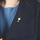 thumbnail image 3 of Pin de pecho en tono dorado, Pin de solapa con cruz de cáliz, Pin de solapa de cáliz de primera comunión para accesorios religiosos católicos de primera comunión, 3 of 5