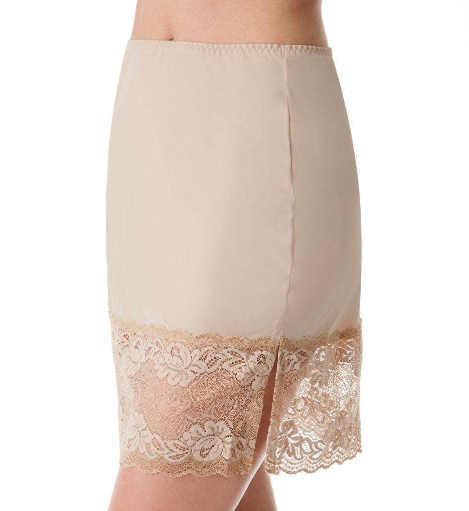 Vanity Fair Women's Vanity Fair 1174118 Lace Trim 18 Inch Half Slip