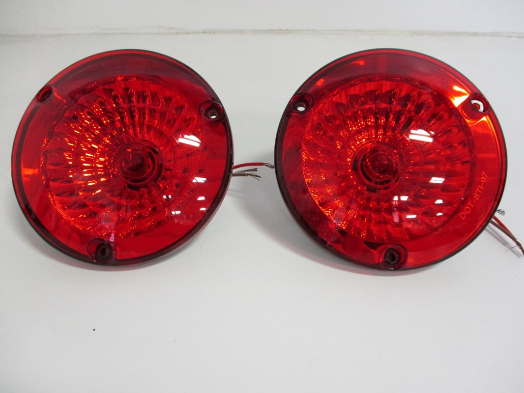 Electrify Ansættelse Rundt og rundt Red Incandescent Round Stop Turn Tail Lights /Reflective Design/ 5 inch  Diameter - Walmart.com