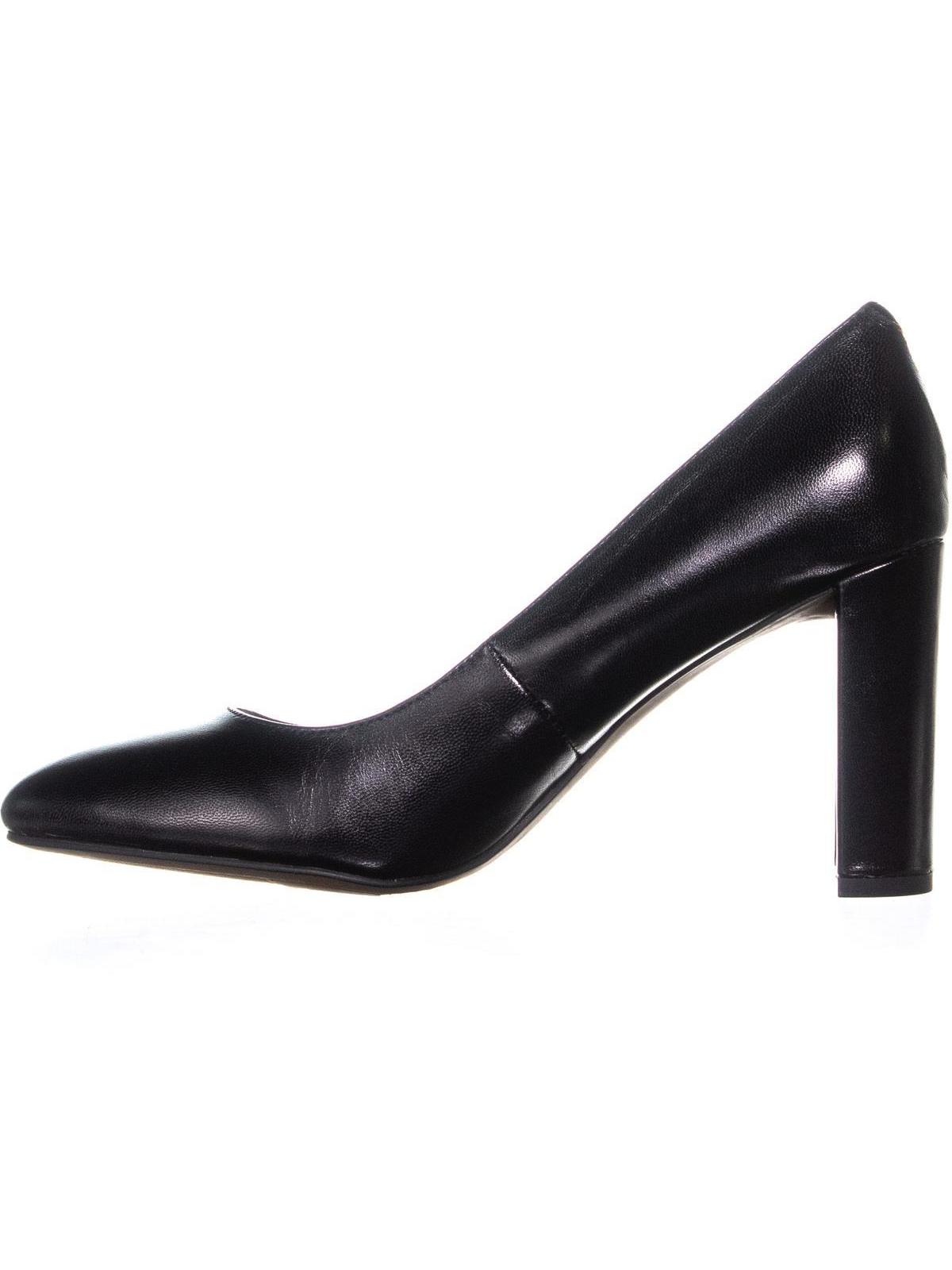 franco sarto vanity pump