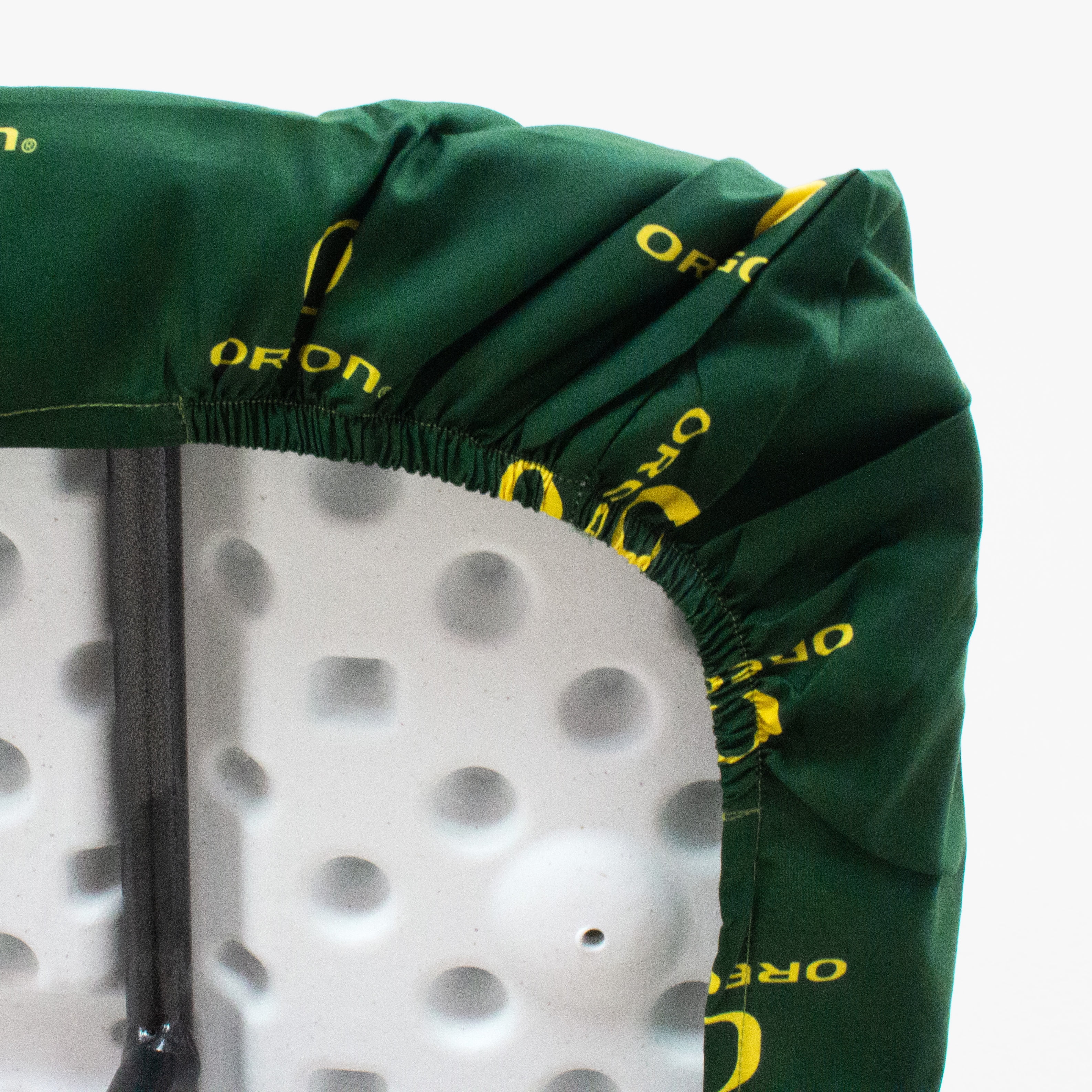 College Covers Oregon Ducks Tailgate Fitted Tablecloth, 72" x 30", 6 ft Table Cover