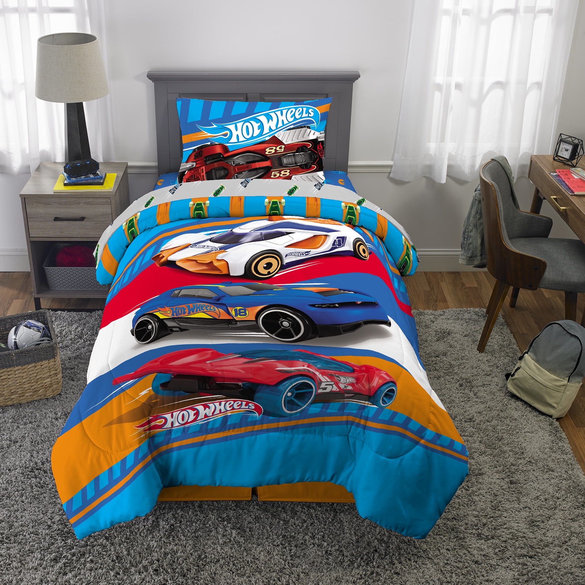 Hot Wheels Twin Bed in a Bag Boys Car Comforter Sheet Set 4 Pcs Bedding