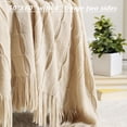thumbnail image 4 of Manta CREVENT Home Decor, rústica, 50 x 60 pulgadas, beige/marfil, 4 of 5