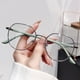 thumbnail image 4 of Gafas de miopía para mujer, montura antiluz azul, espejo plano, gafas de moda para la calle con retransmisiones en directo de celebridades de Internet, 4 of 5