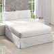 thumbnail image 2 of Rodapie Blanco Liso King Size Microfibra Decoración Concord, 2 of 3
