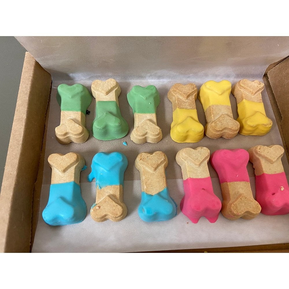 Claudia's Canine Bakery Luv Bones Pastels - 24 Gourmet Dog Treats