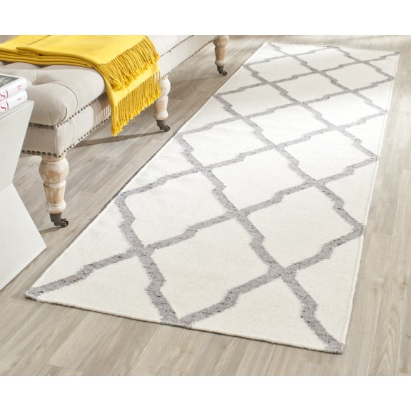 SAFAVIEH Dhurries Landon Geometric Runner Rug, Ivory/Grey, 2'6" x 8'