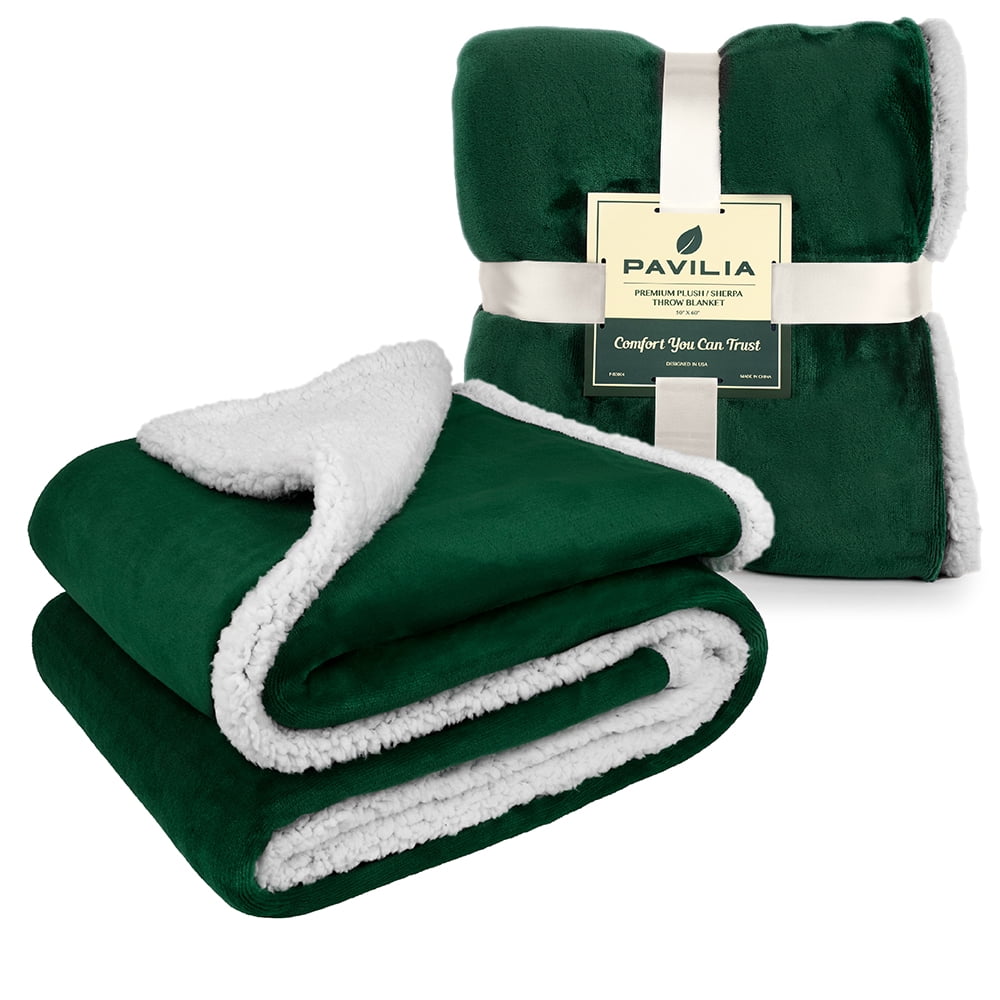 PAVILIA Plush Sherpa Fleece Blanket Throw, Twin, Emerald Green | Soft, Warm, Fuzzy Dark Forest Throw for Couch Sofa | Solid Reversible Cozy Microfiber Fluffy Blanket, 60x80