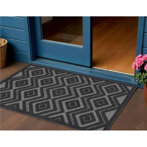 HomeRoots 573838 2 x 4 ft. Charcoal & Black Geometric Indoor & Outdoor Rectangle Area Rug