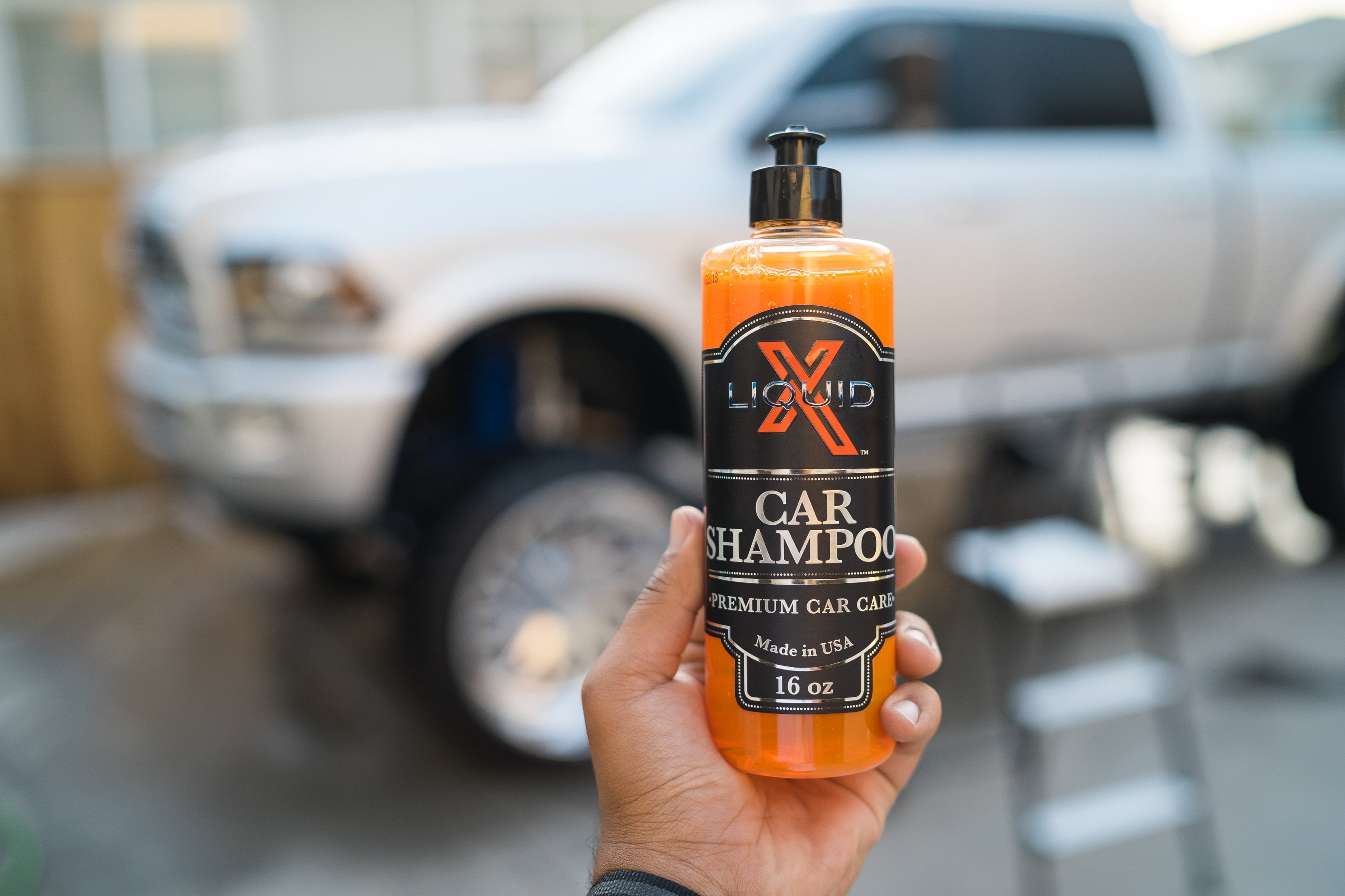 Liquid X Complete Foam Gun Wash Kit - Car Wash Soap, Detail Spray, Wash Mitt, Microfiber Towels, Washing Bucket