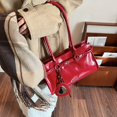 thumbnail image 3 of Superior Bolso Mano Moderno, 3 of 9