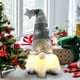 thumbnail image 5 of Adorno navideño de anciano sin rostro con sombrero de estrella iluminado | Muñeco colgante con patas para árbol y chimenea | Colores rojo, gris y verde, 5 of 5